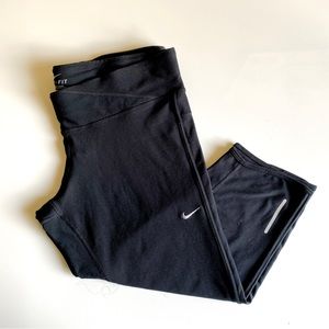 Nike capri / crop leggings